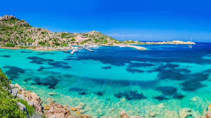 La Dolce Vita along the Italian coastline (port-to-port package)
