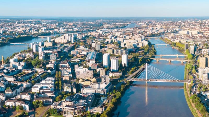 Getaway on the Loire: An unforgettable cruise in celebration of our 10th anniversary on this enchanting river (port-to-port cruise)
