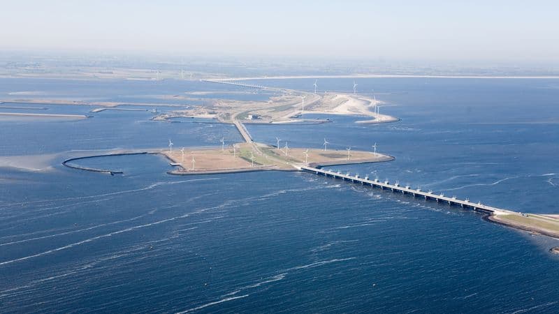 Northern European Culture and Charm: A Cruise between The Netherlands and Belgium. (port-to-port cruise)