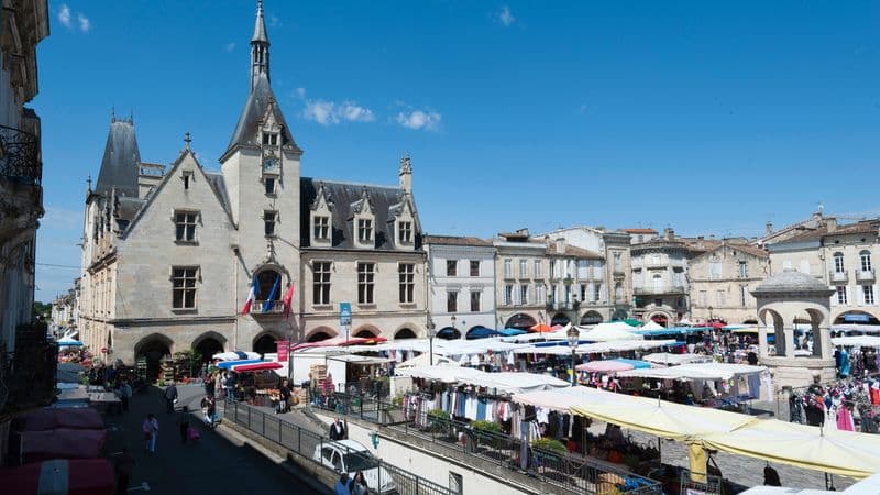 Christmas in the Bordeaux region (port-to-port cruise)
