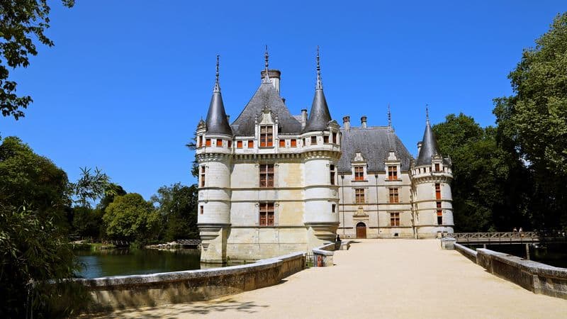 Christmas on the Loire (port-to-port cruise)