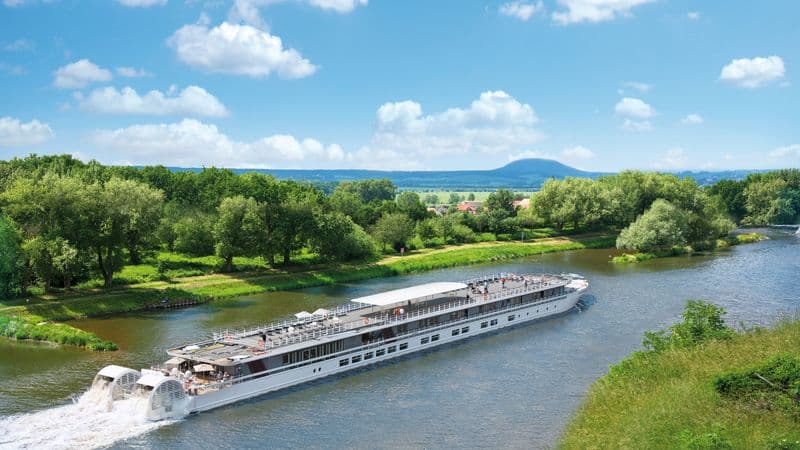 From Berlin to Prague: Cruise on the Elbe and Vltava Rivers (port-to-port cruise)