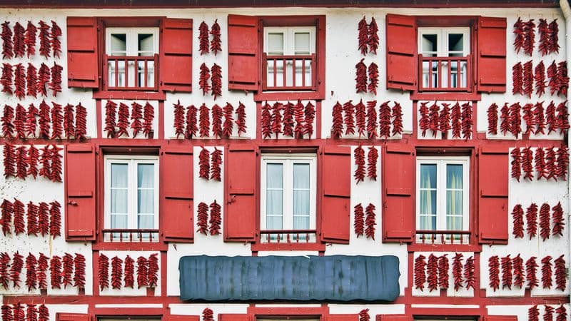 From the French Basque Country to Bordeaux - Fine French cuisine at the foot of the Pyrenees and a cruise to discover Bordeaux and its outlying areas (port-to-port cruise)