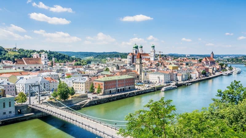 The beautiful blue Danube (port-to-port cruise)