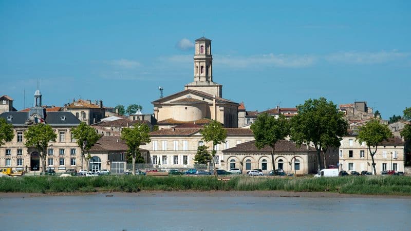 Christmas in the Bordeaux region (port-to-port cruise)