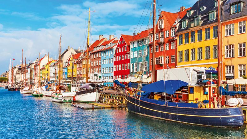 From Amsterdam to Copenhagen, explore the northern canals by cruising  the Elbe, the Havel, the Oder and the Baltic sea (port-to-port cruise)