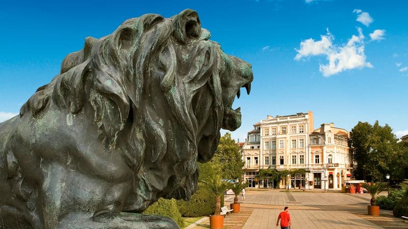 Along the Danube, the Balkan peninsula and Budapest (port-to-port cruise)