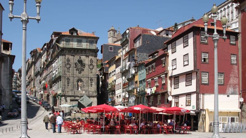 Discover Lisbon, Porto and the Douro Valley (port-to-port cruise)