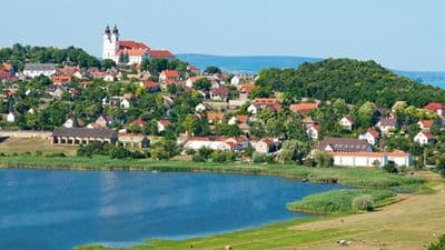A journey between Central Europe and the Balkans (port-to-port cruise)