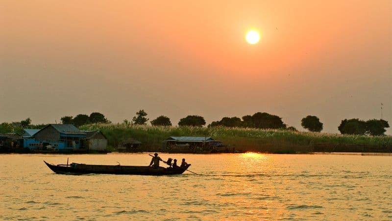 From the Mekong Delta to the Temples of Angkor & Hanoi and Halong Bay (port-to-port cruise)