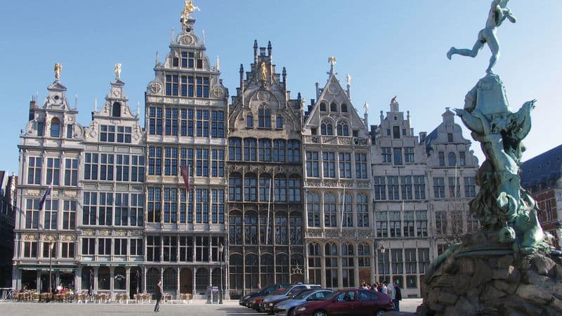 Springtime in Holland (port-to-port cruise)