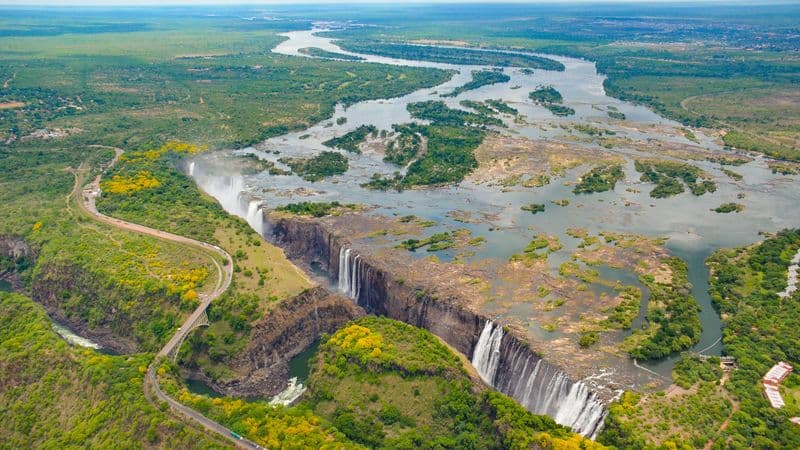 Southern Africa aboard the Zimbabwean Dream: travel to the ends of the earth (port-to-port cruise)