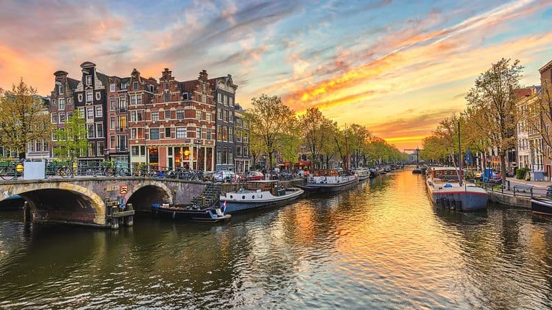 Cruise along the Rhine from Strasbourg to Antwerp (port-to-port cruise)