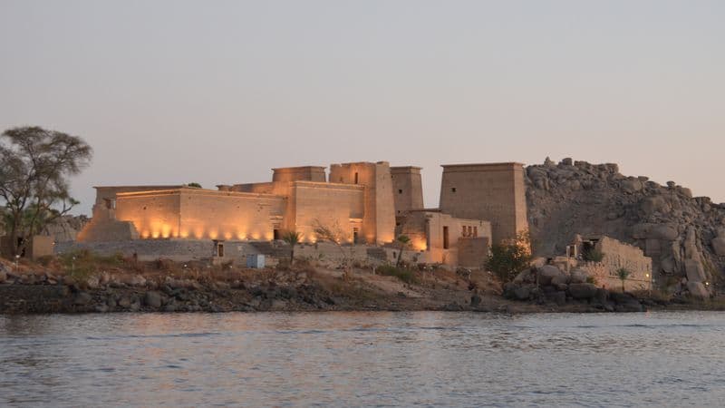 Cairo & cruise on the Nile: The Land of the Pharaohs (port-to-port)