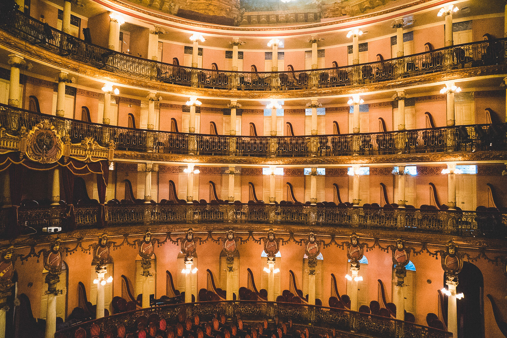 The Gentle Amazon and the Tapajós River - An enchanting and intimate cruise to the most beautiful beaches of the Amazon - Rio, vibrant and timeless, and an exceptional stay at the Iguaçu Falls (port-t
