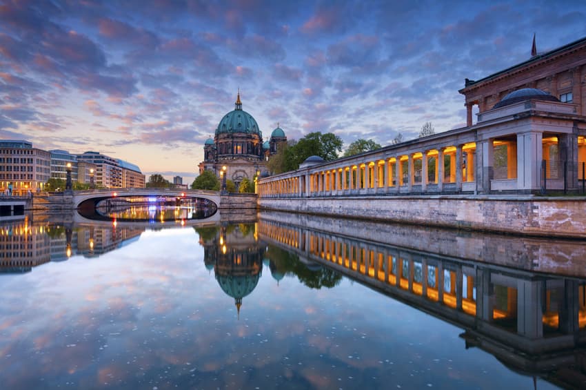 Christmas on the most beautiful stops of the Elbe and Vltava, between Berlin and Prague (port-to-port cruise)