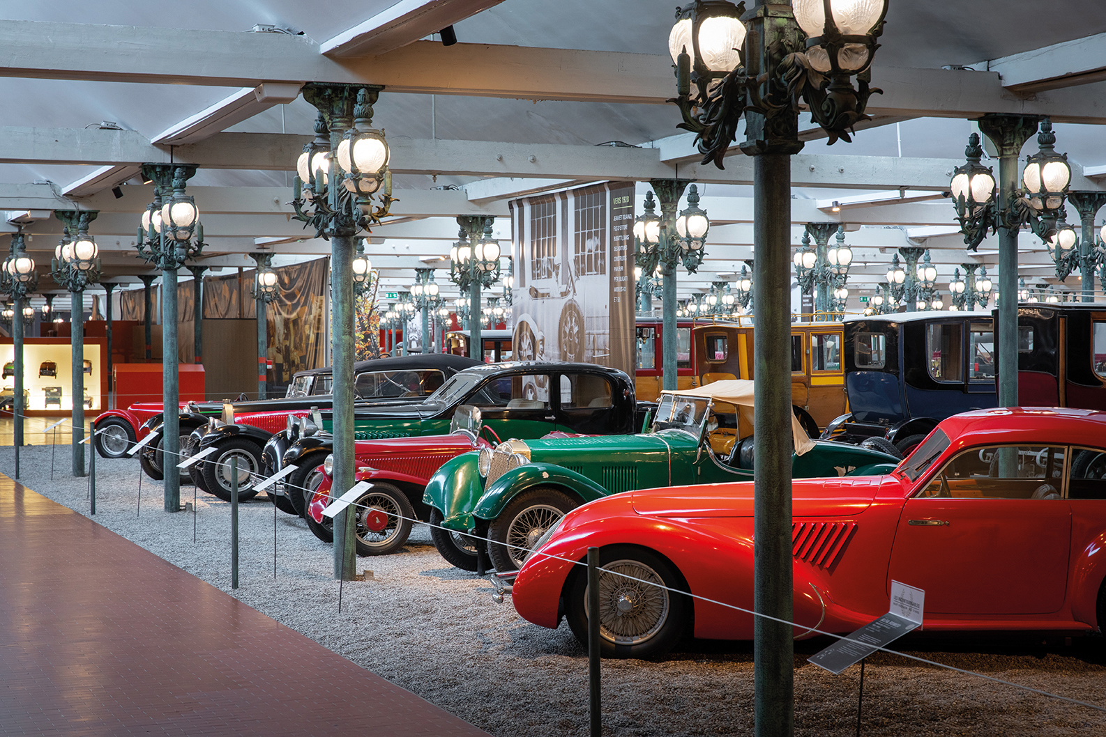 An exceptional cruise through the most beautiful regions of three different countries (port-to-port cruise)